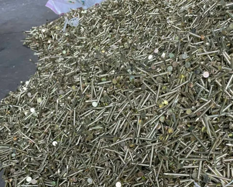 Đinh Đóng Lưới Trát Tường